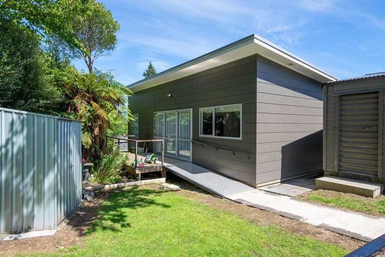 Photo of property in 10 Bay Grove, Pukehangi, Rotorua, 3015