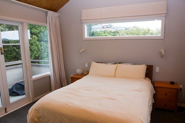 Photo of property in 4 Omar Street, Khandallah, Wellington, 6035