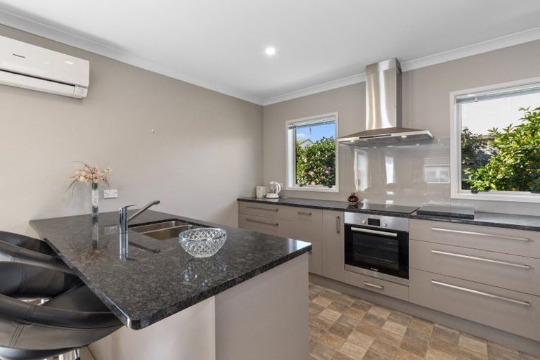 Photo of property in 3 Harmens Way, Greerton, Tauranga, 3112