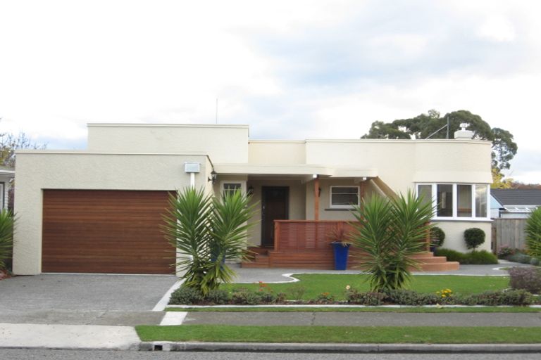 Photo of property in 2 Mckenzie Avenue, Marewa, Napier, 4110