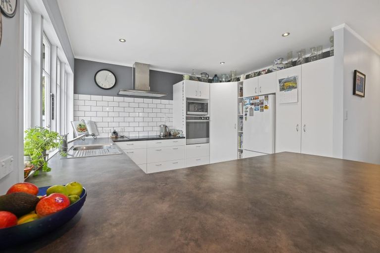 Photo of property in 18 Richmond Street, Cambridge, 3434