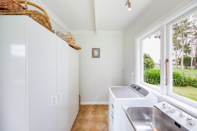 Photo of property in 11 Lawton Road, Feilding, 4775