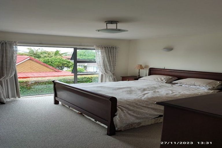 Photo of property in 3 Dayspring Way, Pakuranga, Auckland, 2010