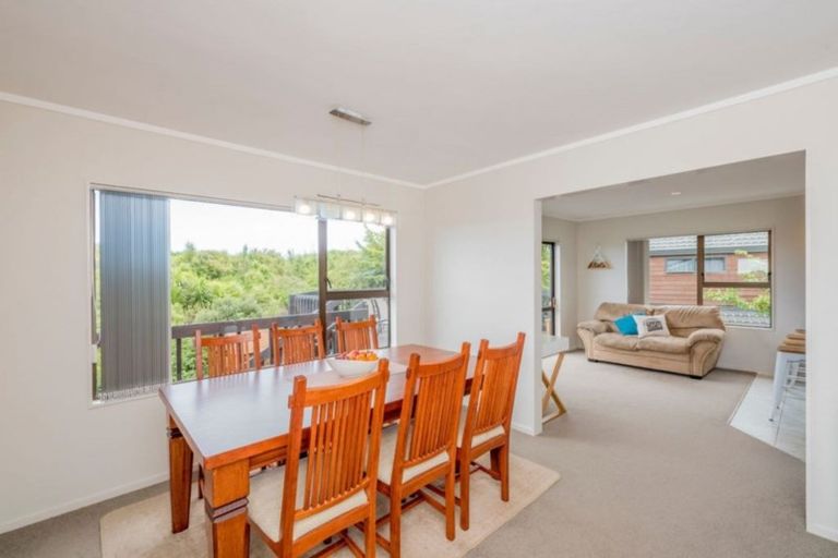 Photo of property in 24 Saint James Court, Paraparaumu, 5032