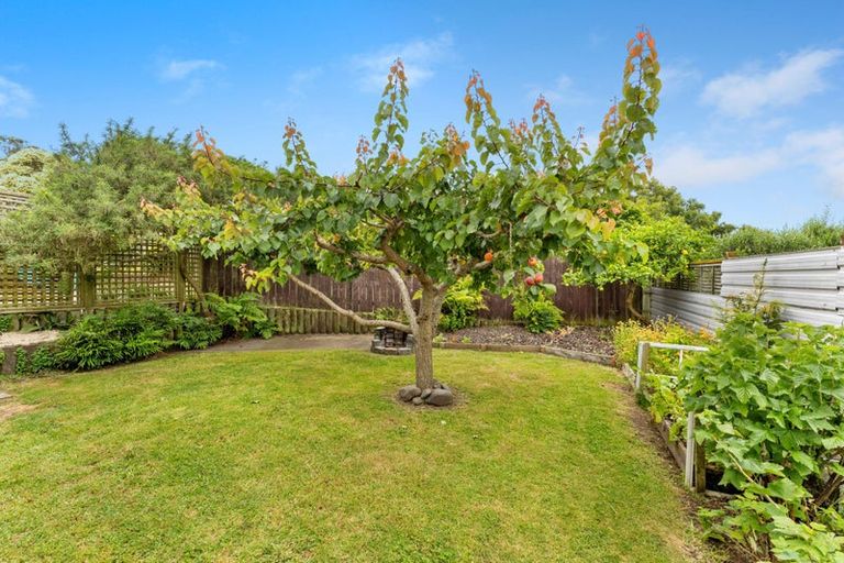 Photo of property in 6 Linda Place, Saint Johns Hill, Whanganui, 4501