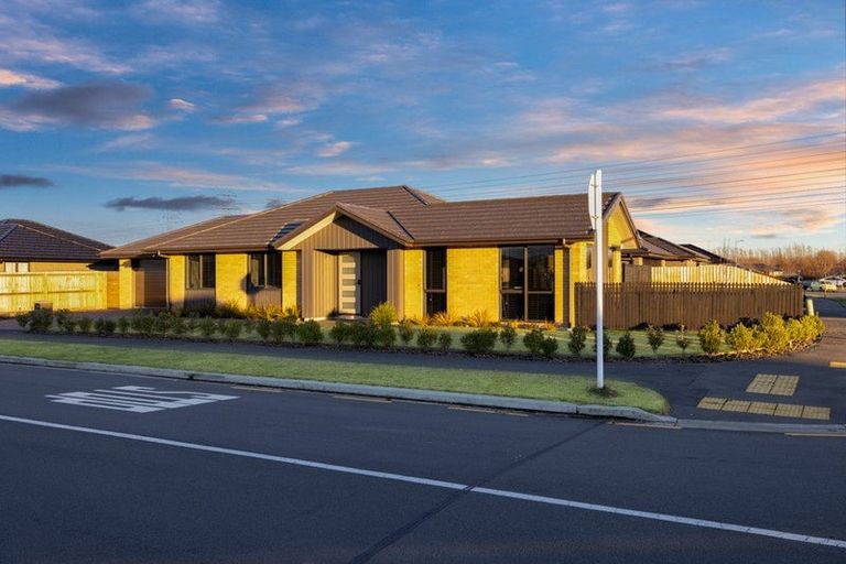 Photo of property in 28 Stud Road, Yaldhurst, Christchurch, 8042