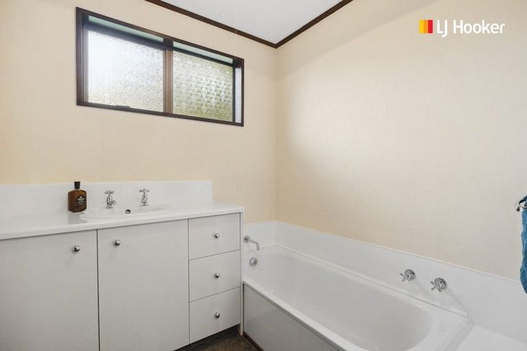 Photo of property in 93 Highcliff Road, Andersons Bay, Dunedin, 9013