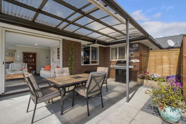 Photo of property in 20 Hoggard Place, Katikati, 3129