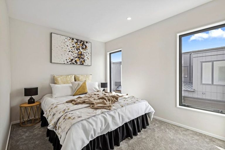 Photo of property in 647a Te Atatu Road, Te Atatu Peninsula, Auckland, 0610