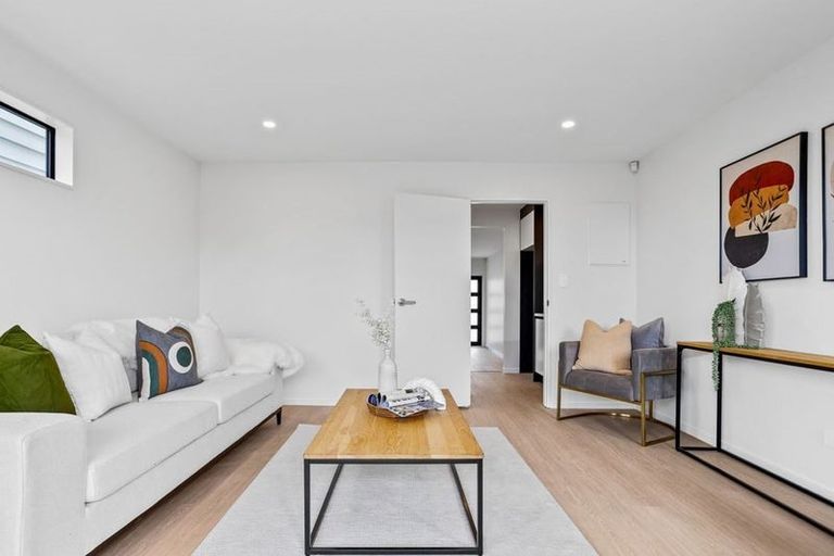 Photo of property in 1c Matakohe Road, Westgate, Auckland, 0814