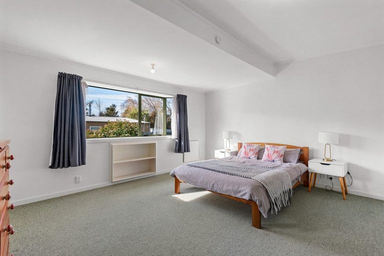 Photo of property in 21 Bay Road, Warrington, Waikouaiti, 9471