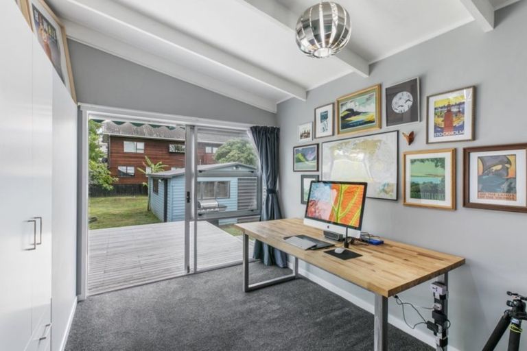 Photo of property in 132 Brightside Road, Stanmore Bay, Whangaparaoa, 0932