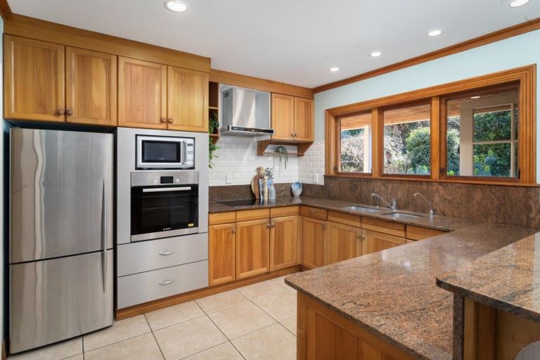 Photo of property in 195 Beach Road, Katikati, 3178