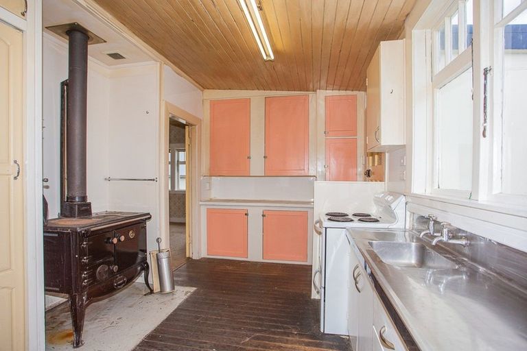 Photo of property in 180 Foyle Street, Bluff, 9814