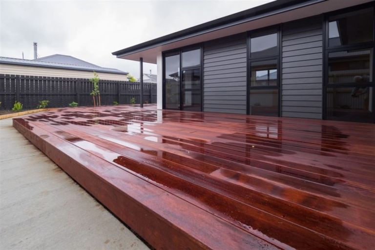 Photo of property in 93a Mcmurdo Street, Tinwald, Ashburton, 7700