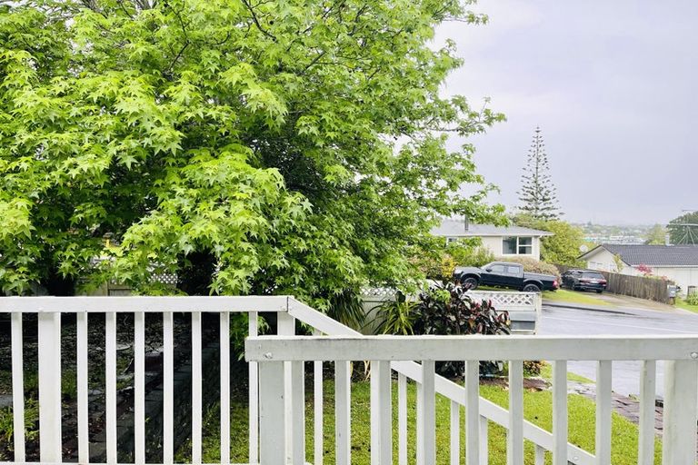 Photo of property in 22 Juniper Road, Sunnynook, Auckland, 0620