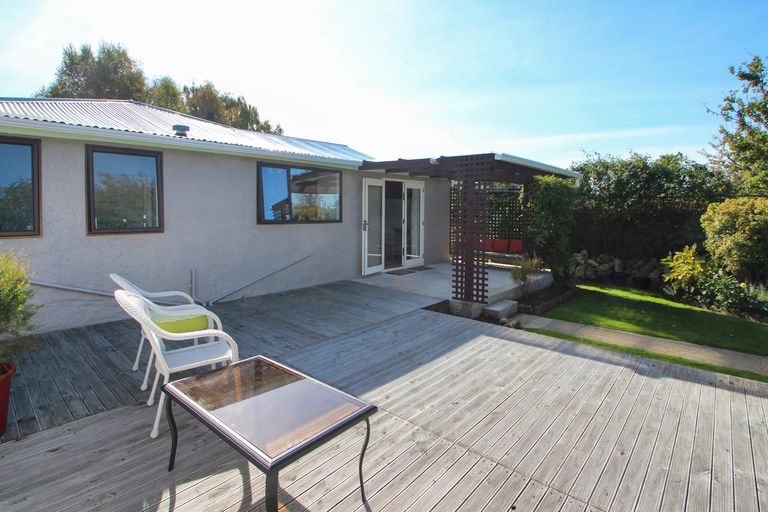 Photo of property in 107 Oamaru-alma Road, Deborah, Oamaru, 9491
