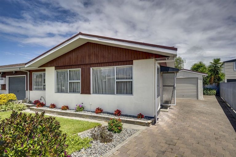 Photo of property in 59 James Foley Avenue, Pirimai, Napier, 4112