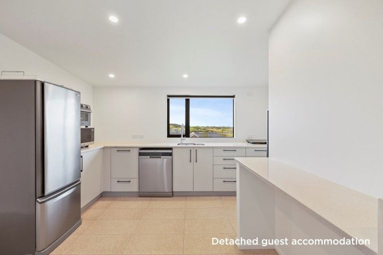 Photo of property in 84 Robert Hastie Drive, Mangawhai, 0573