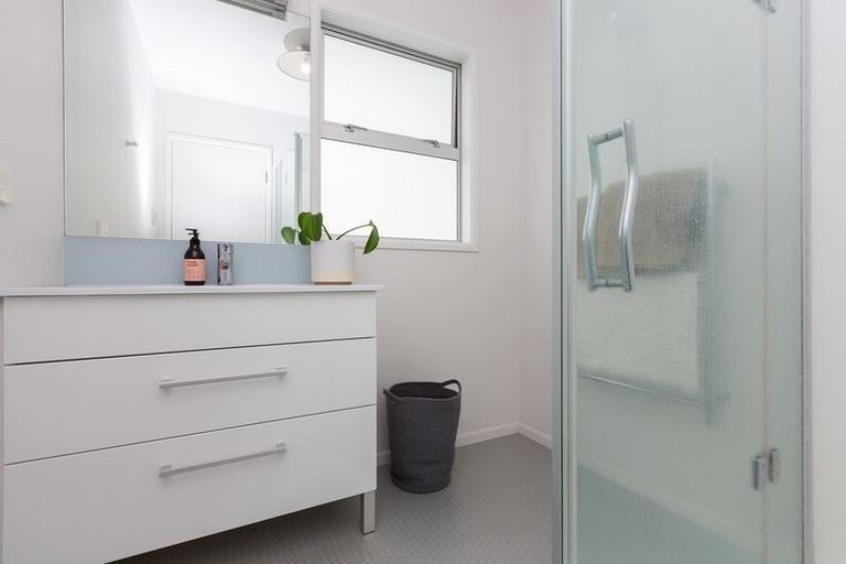 Photo of property in 19c Beach Street, Fitzroy, New Plymouth, 4312