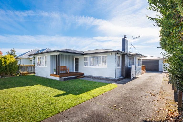 Photo of property in 7 Liverpool Street, Takaro, Palmerston North, 4412