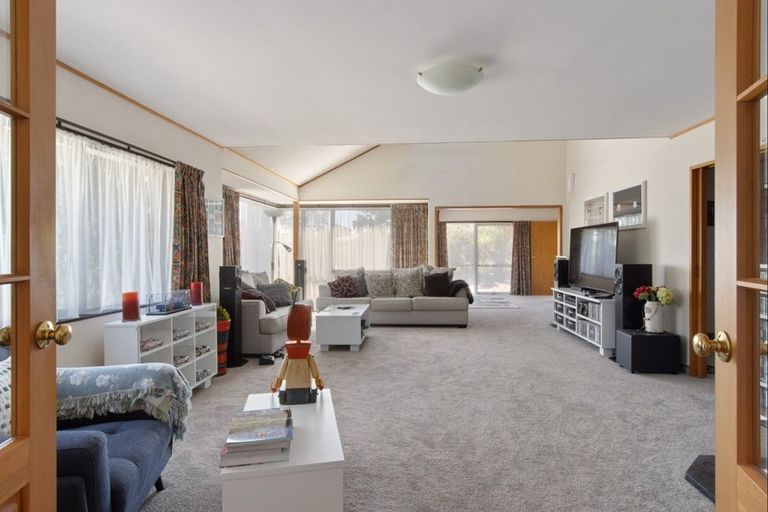 Photo of property in 29 Roskilda Crescent, Taradale, Napier, 4112