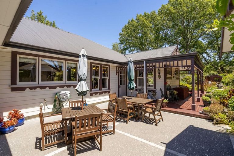 Photo of property in 33c Cambridge Terrace, Masterton, 5810