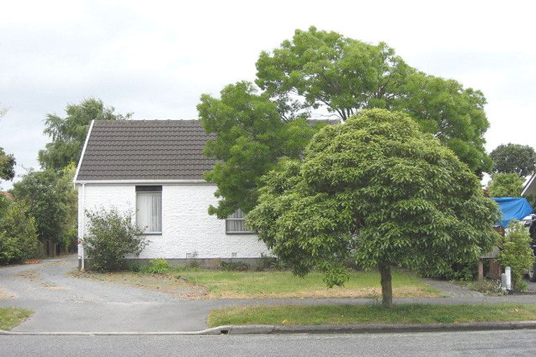 Photo of property in 4 Ingrid Street, Parklands, Christchurch, 8083