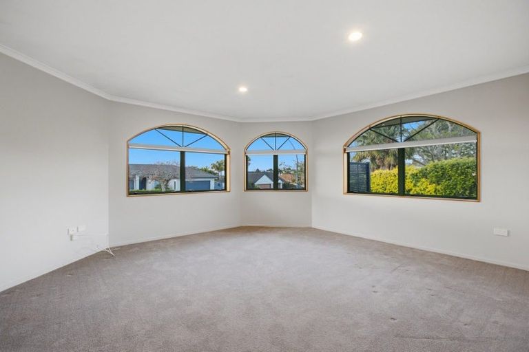Photo of property in 28 Sterling Gate Drive, Bethlehem, Tauranga, 3110