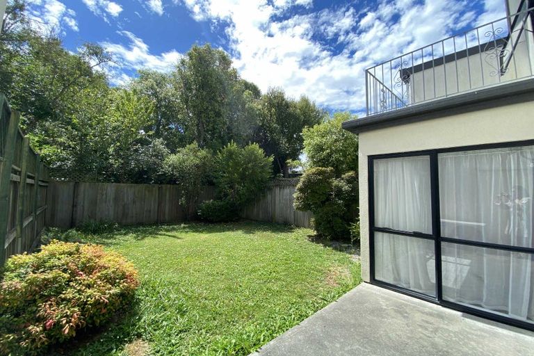 Photo of property in 1/264 Riccarton Road, Upper Riccarton, Christchurch, 8041