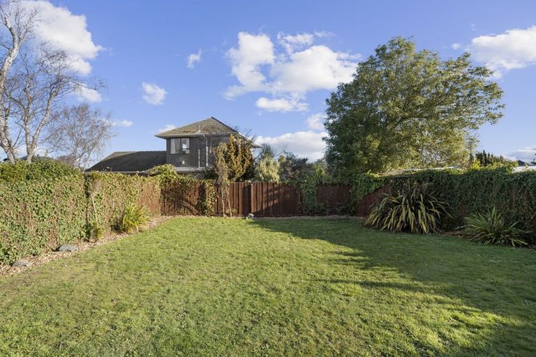Photo of property in 12 Briggs Road, Mairehau, Christchurch, 8052