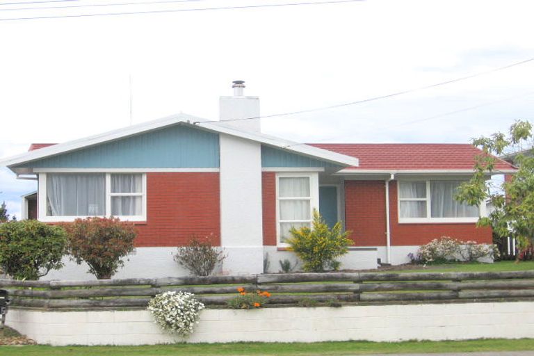 Photo of property in 366 Malfroy Road, Pomare, Rotorua, 3015