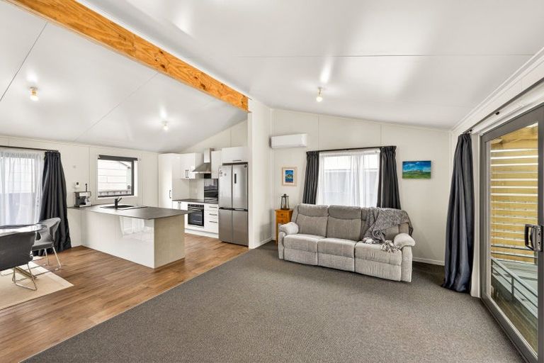 Photo of property in 4 Matipo Street, Tokomaru, 4474