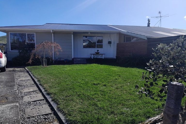 Photo of property in 6 Waiau Close, Kelson, Lower Hutt, 5010
