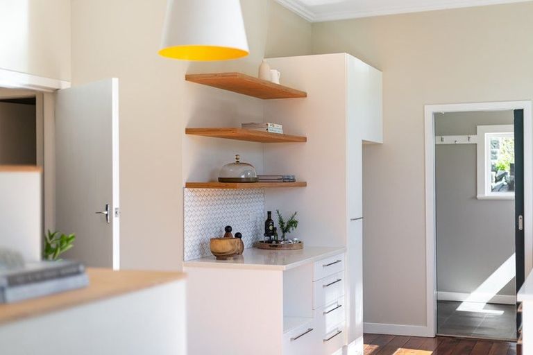 Photo of property in 26 Freeling Street, Island Bay, Wellington, 6023