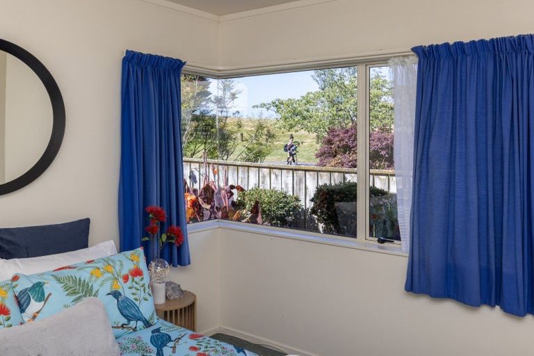 Photo of property in 22 Kowhai Grove, Raumati Beach, Paraparaumu, 5032