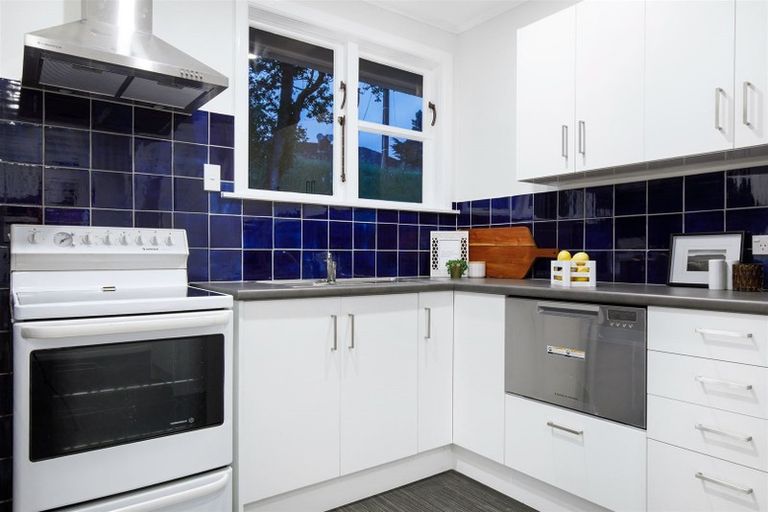 Photo of property in 107 Hampshire Street, Cannons Creek, Porirua, 5024