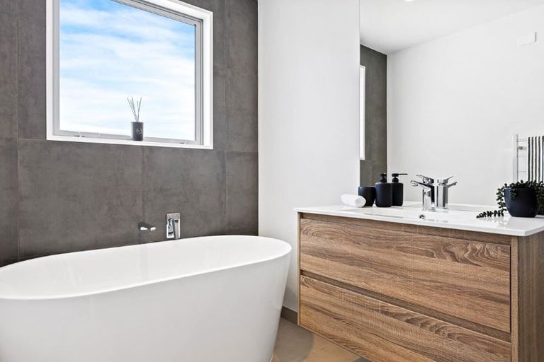 Photo of property in 17 Timara Crescent, Marshland, Christchurch, 8083