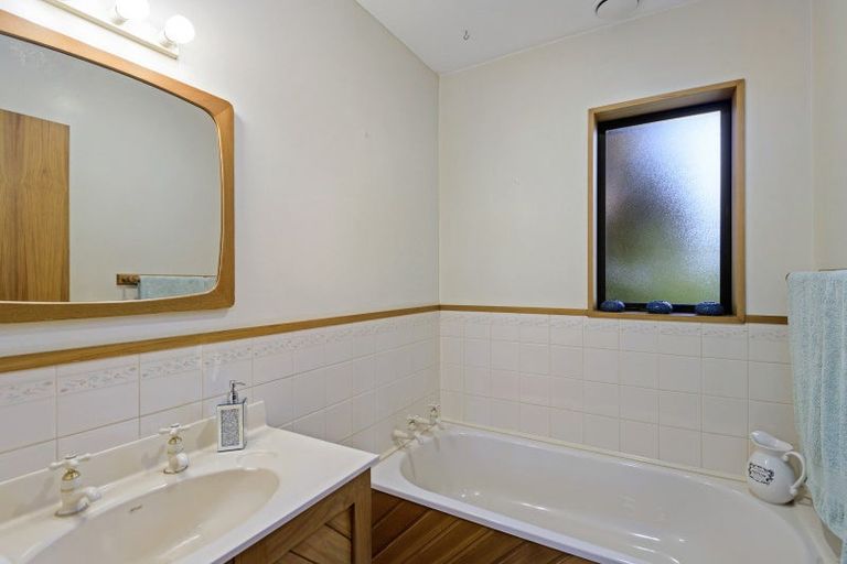 Photo of property in 231 Woodend Beach Road, Woodend, Kaiapoi, 7691