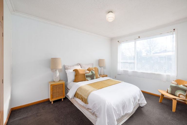 Photo of property in 4/74 Saint James Avenue, Papanui, Christchurch, 8053