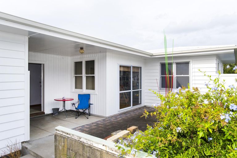 Photo of property in 254 Whitaker Street, Whataupoko, Gisborne, 4010