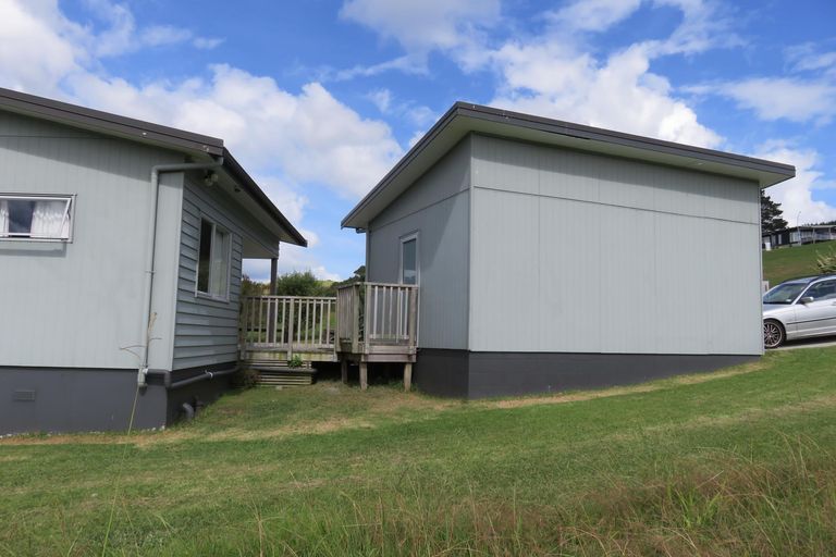 Photo of property in 5 Lori Lane, Coopers Beach, 0420