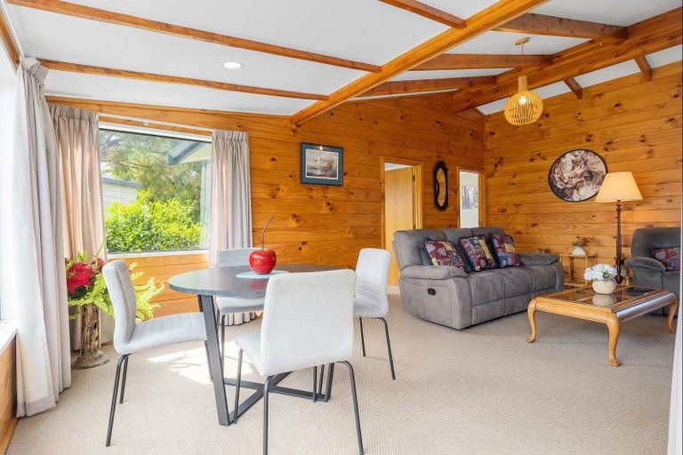 Photo of property in 2 Parekaawa Drive, Motuoapa, Turangi, 3382