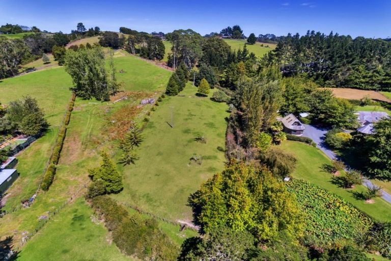 Photo of property in 132 Mahoenui Valley Road, Coatesville, 0793