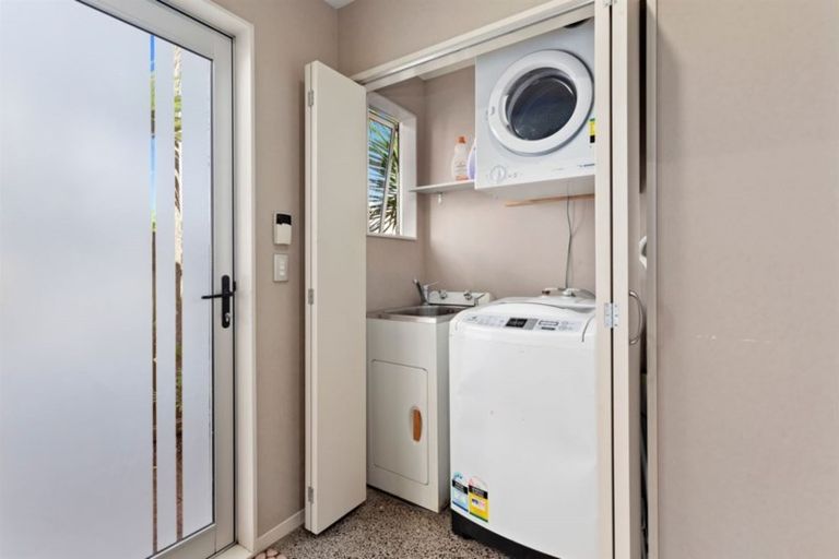 Photo of property in 18 Ocean View Road, Coastlands, Whakatane, 3120