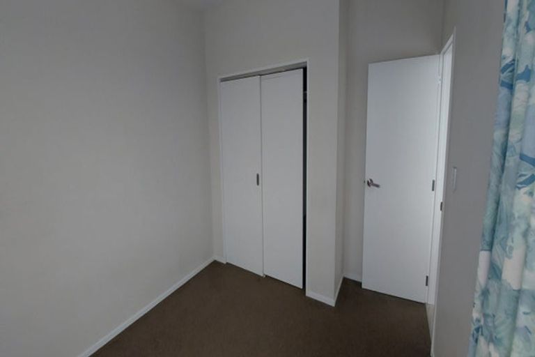 Photo of property in 39 Lockheed Street, Hobsonville, Auckland, 0618