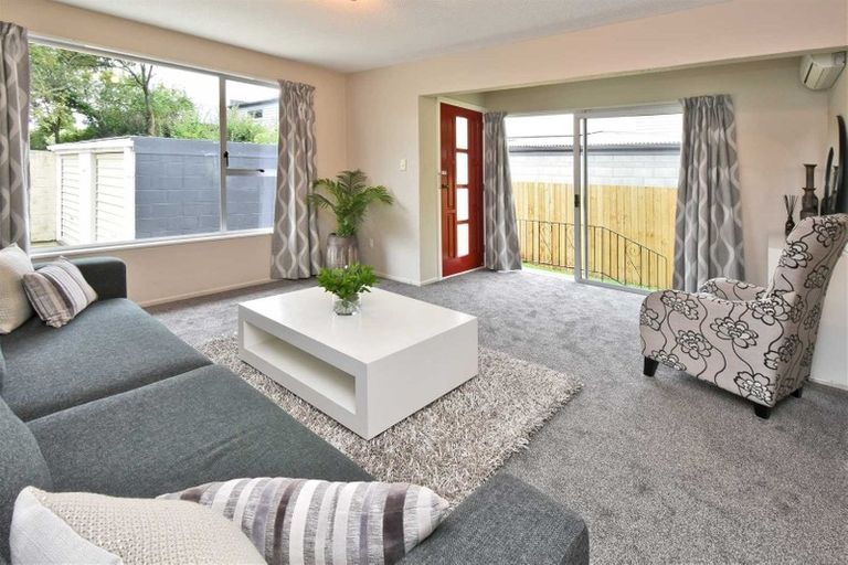 Photo of property in 4/104 Picton Avenue, Riccarton, Christchurch, 8011