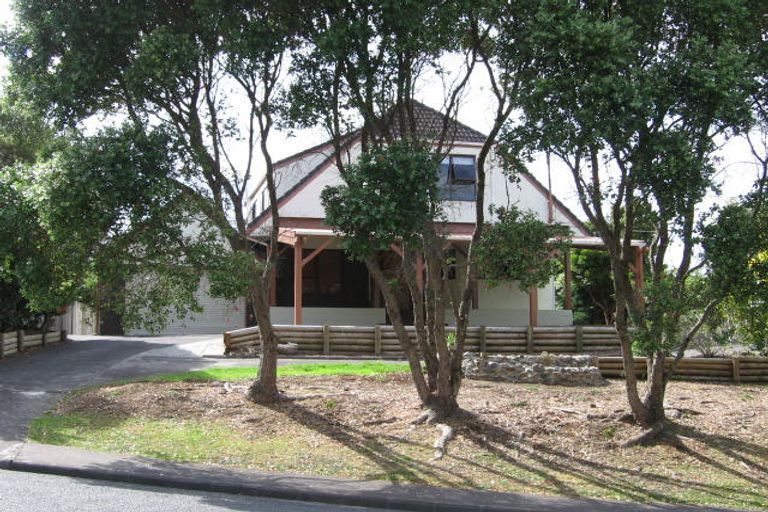 Photo of property in 153 Stredwick Drive, Torbay, Auckland, 0630