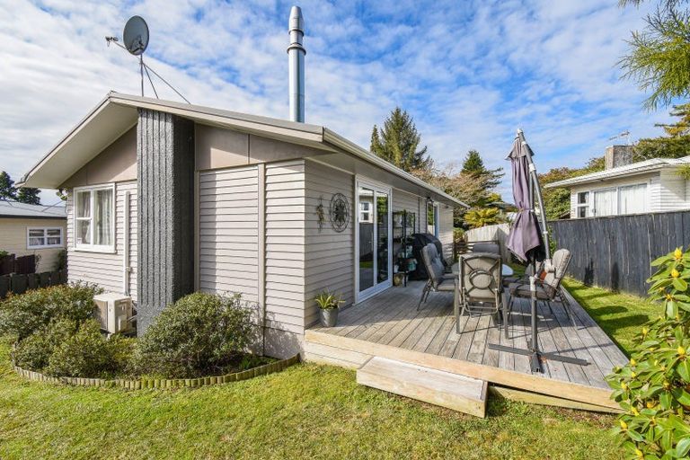 Photo of property in 93 Pandora Avenue, Sunnybrook, Rotorua, 3015