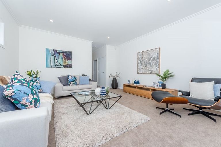 Photo of property in 13 Grey Warbler Road, Hobsonville, Auckland, 0616